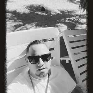 Meet your Posher, Jason